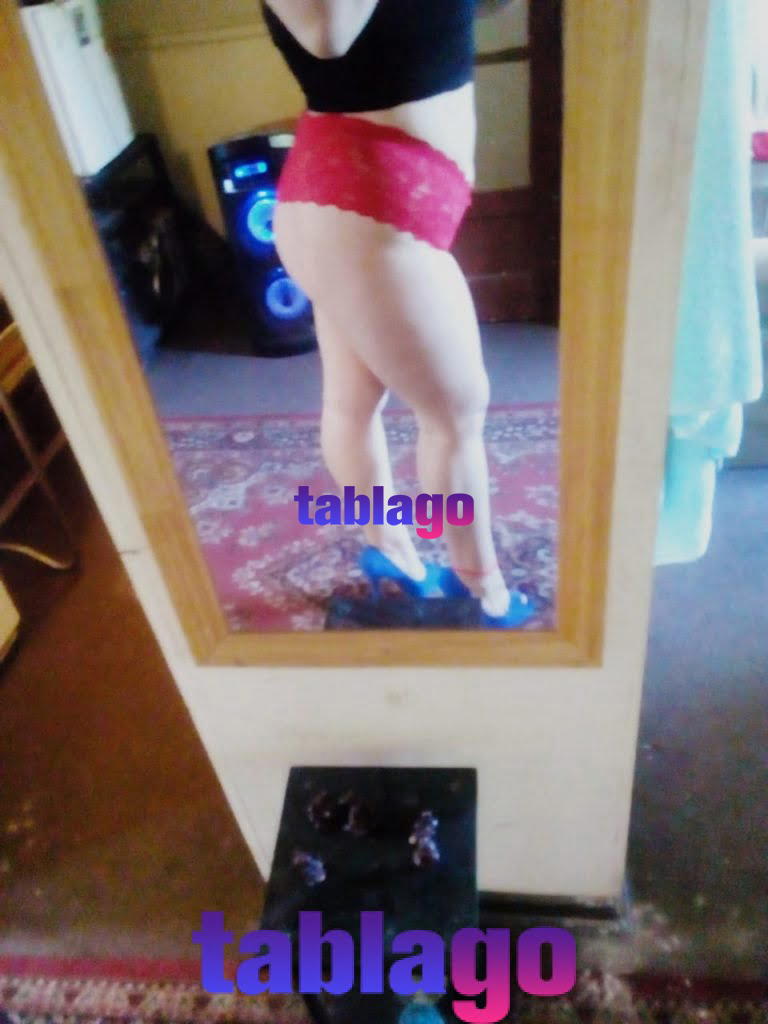 Camila culona 18años