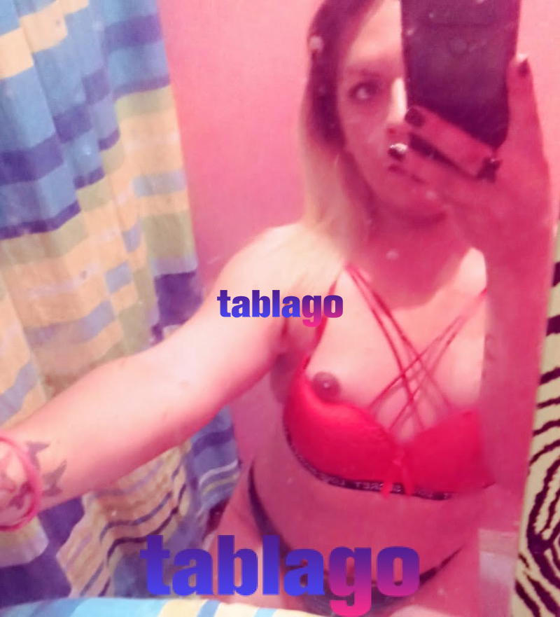 Rubia caliente en la calera