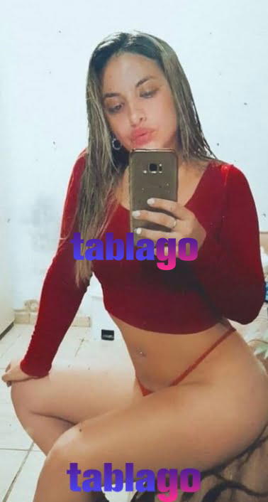 Escarleth bien ardiente y fogoza para conquistarte