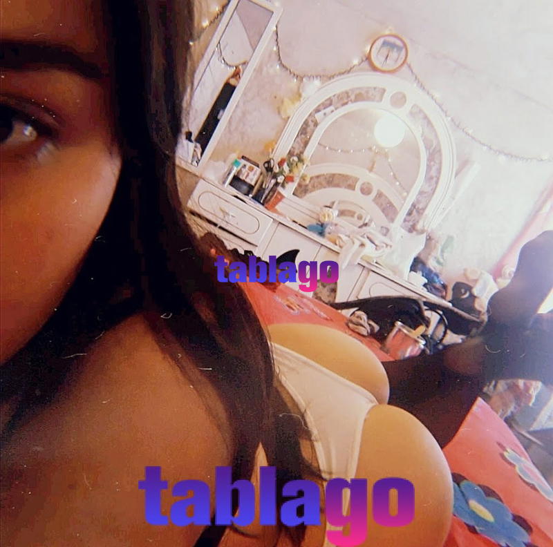 Mis amores soy una chica nueva en esto con ganas de dar placer