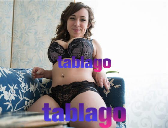 Nachita ardiente y coqueta esperando cumplir tus fantasías sexuales