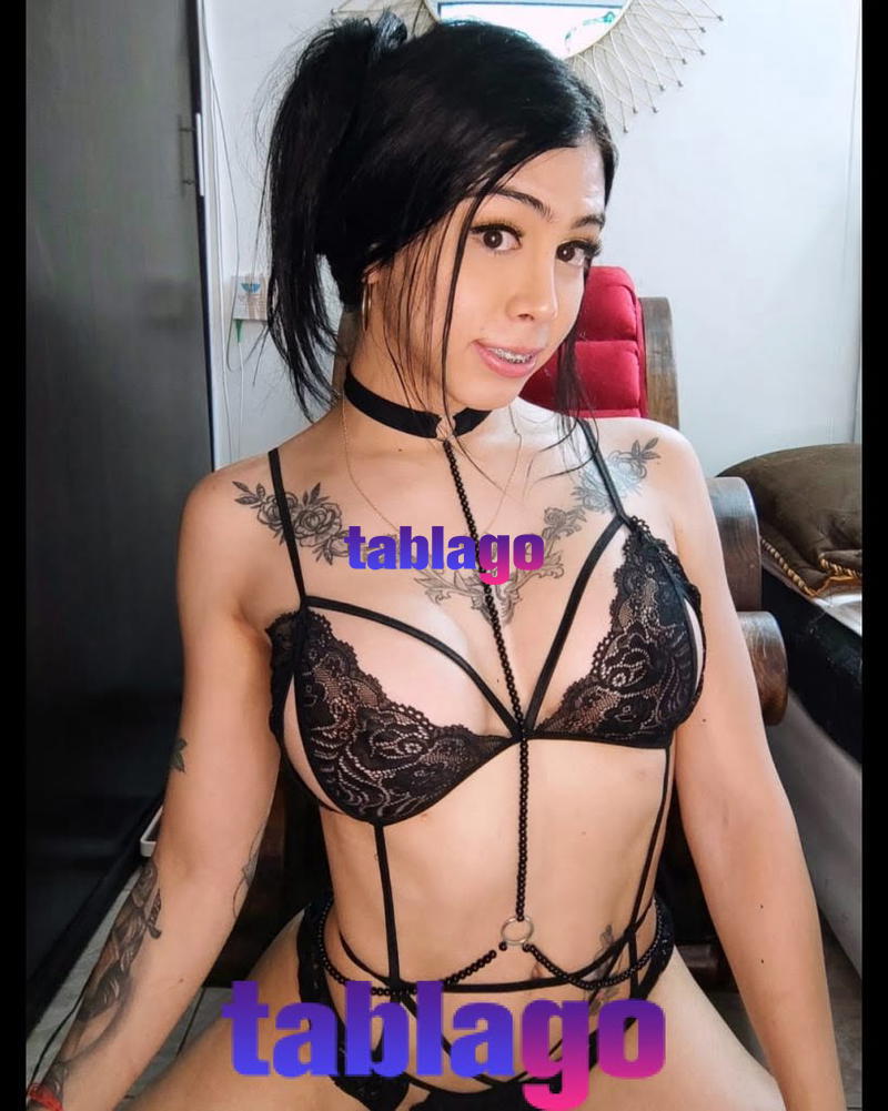 Soy Angelina una chica muy caliente te espero en mi WhatsApp