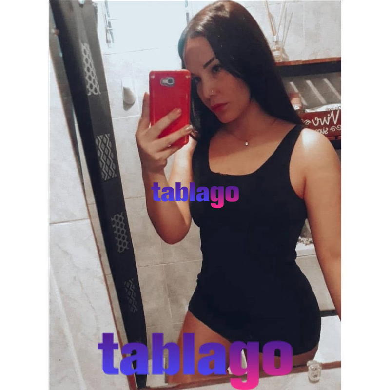 Hola soy una chica atrevida en la cama Camila que espera por ti y satisfacer toda tu fantasía mi amor conmigo