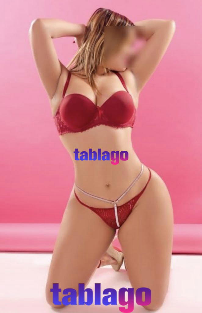 Chantal una delicia 😋 en la cama muy juguetona y cariñosa