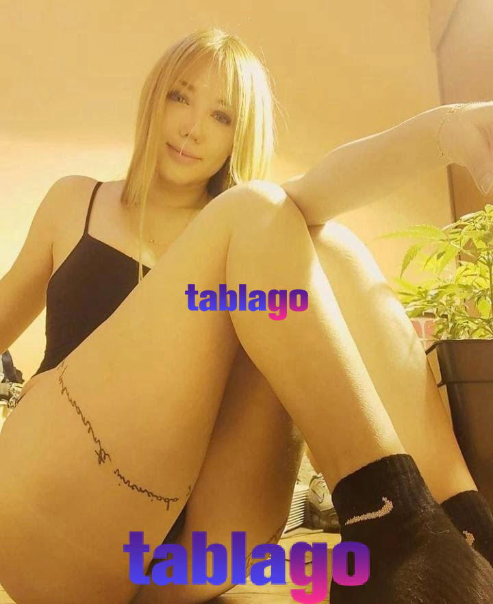 Hola me llamo betsabet soy colorina caliente y muy ardiente y complaciente