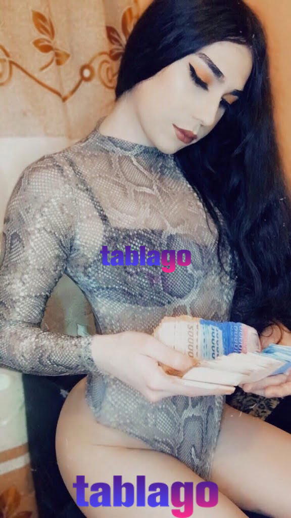 CATA BLANQUITA DE RICO CUERPO Y CALIENTE