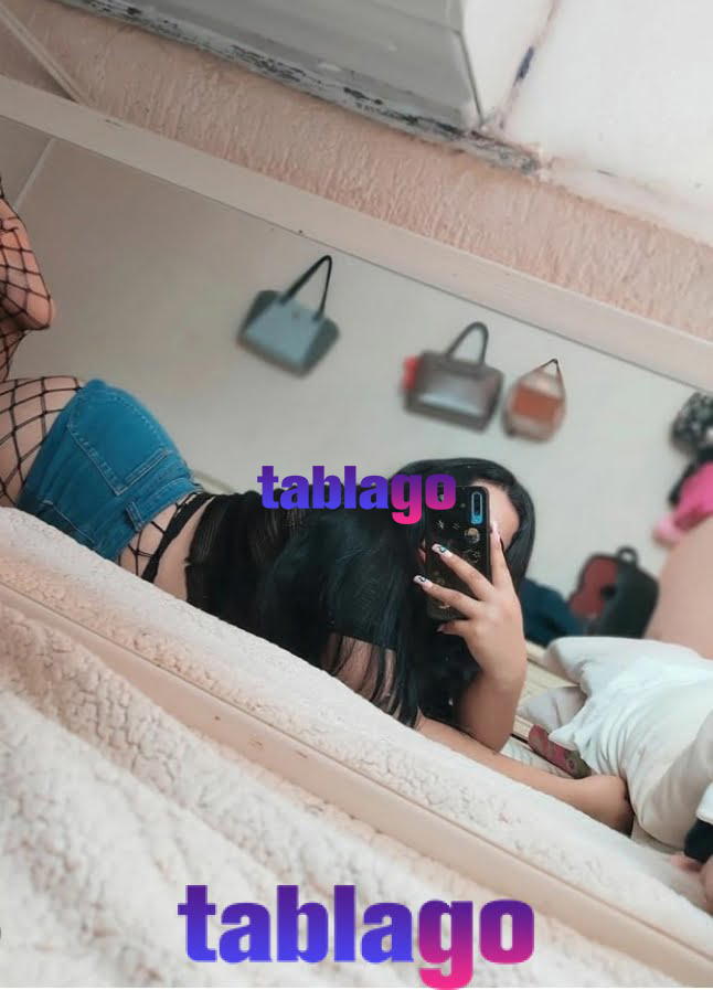 Catalina rica en la cama nimfomana