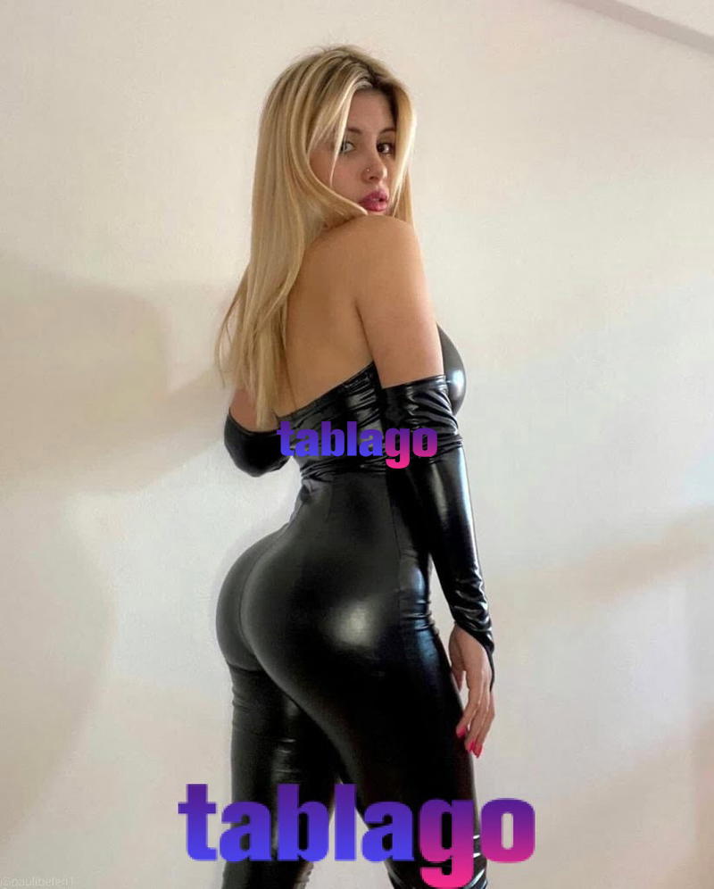 Muy complaciente en la cama una puta