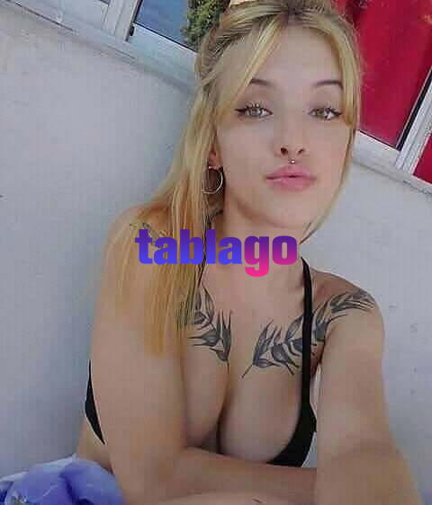 Hola me llamo Andrea soy una chica bien cachonda