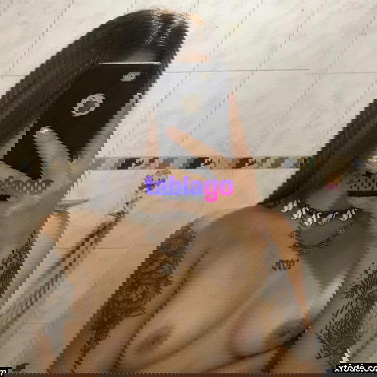 Una chica muy cachonda