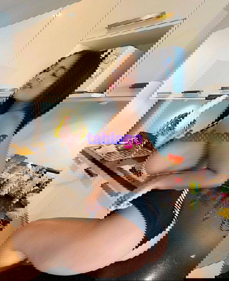 Linda Venezolanas esperando tu llamada