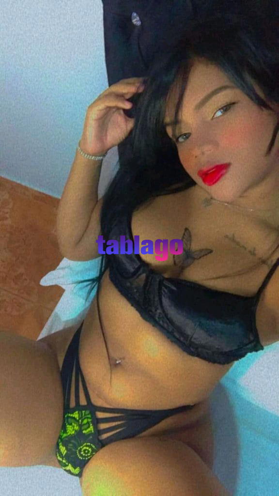 Soy una chica joven y sexy de 20años