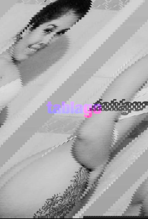 Franchesca 27 ofrezco un servicio sexual completo