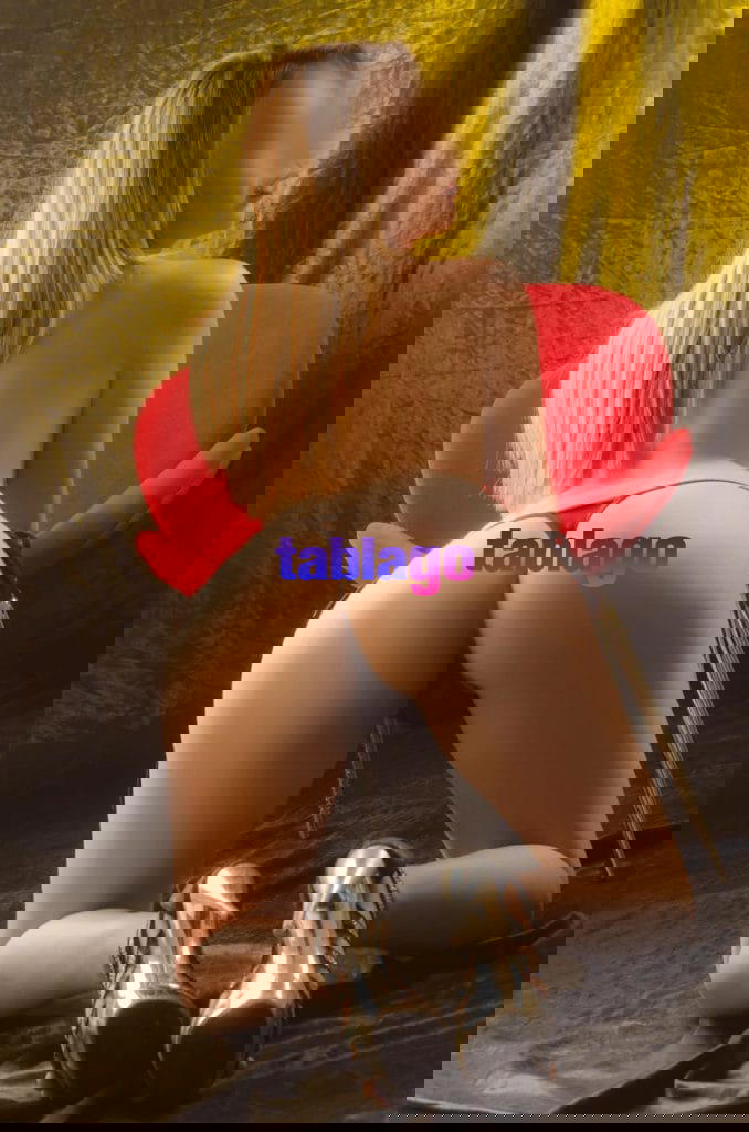 Rubia porno al 100,cumplire todos tus fetiches