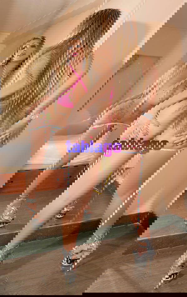 RUBIA DOTADA PRIMERA VEZ EN TU CIUDAD 22CM CULAZO AGUANTADOR