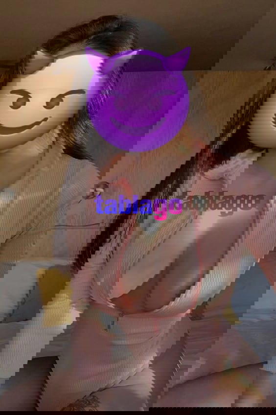 Julieta 24 años dama de compañía