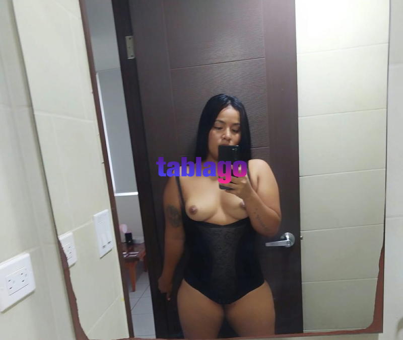 BELLA HONDUREÑA GARGANTA PROFUNDA