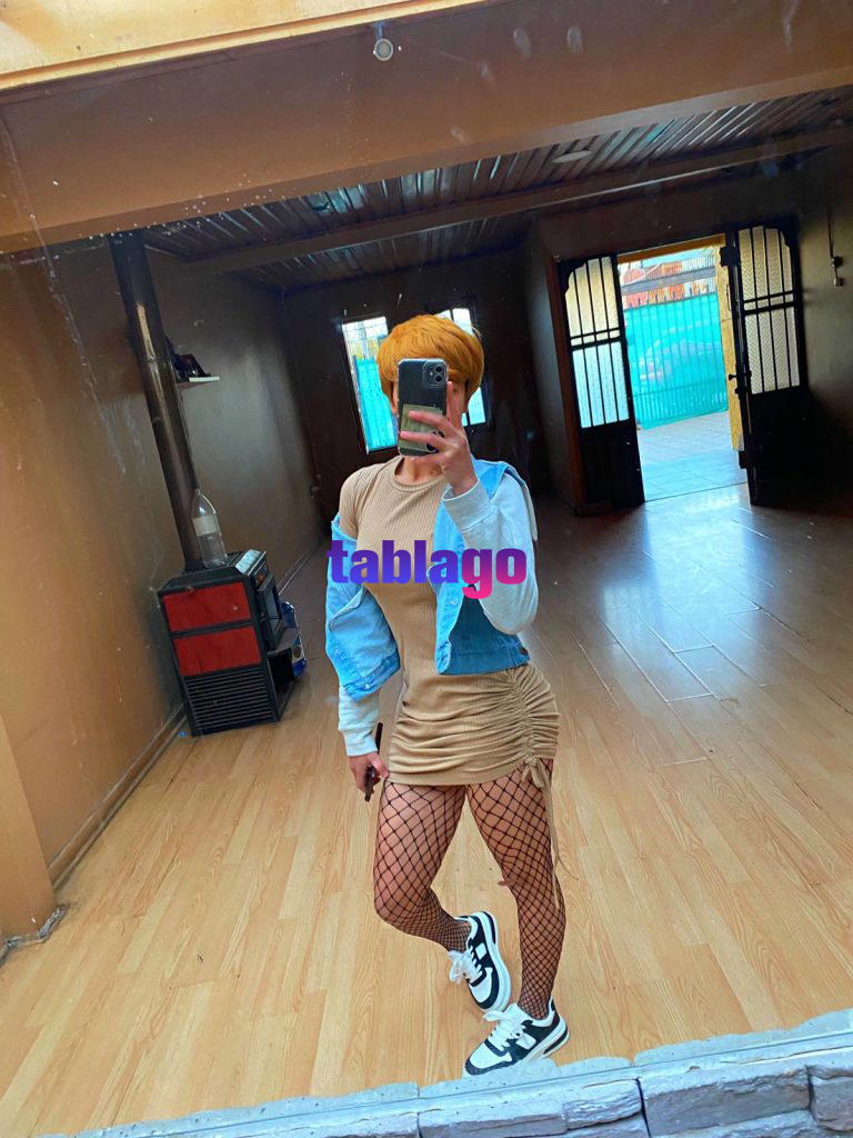 Tu putita amorosa y caliente llego papi