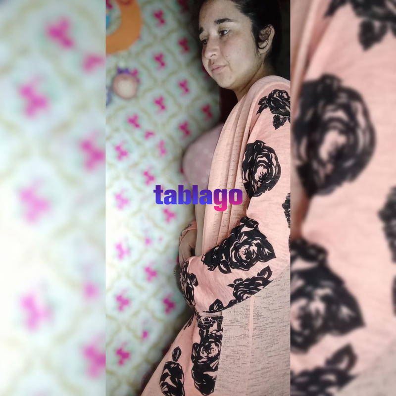 Tu blanquita en tu cama