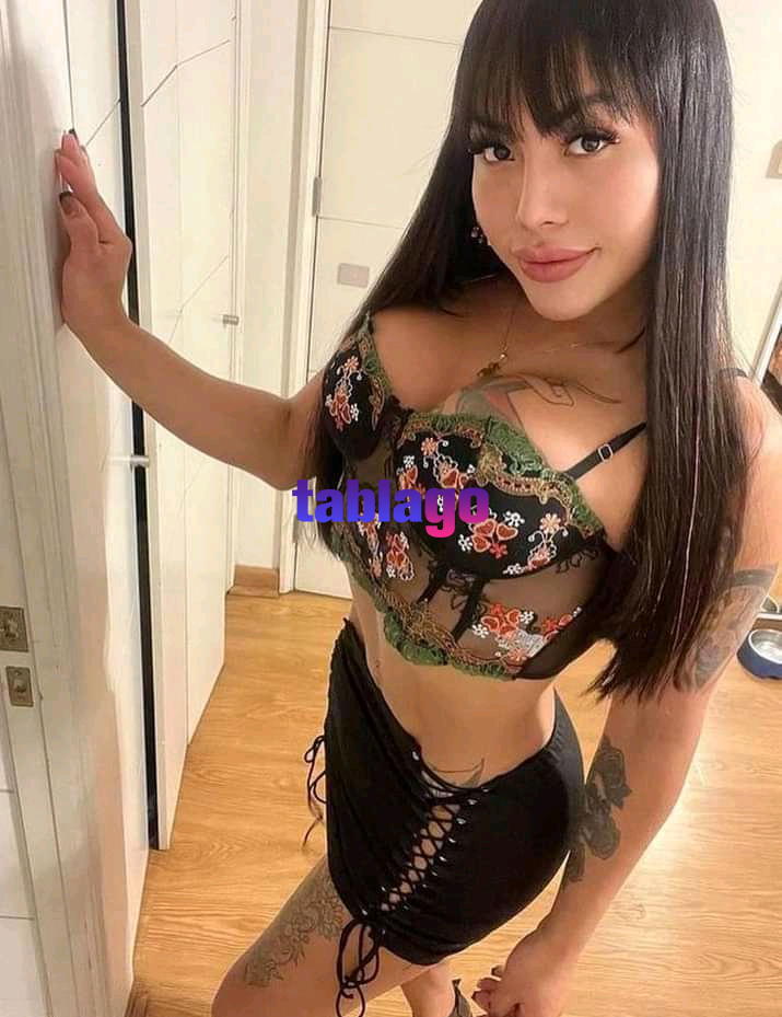 Hola chicas soy Camila tengo 23 años nueva en la ciudad