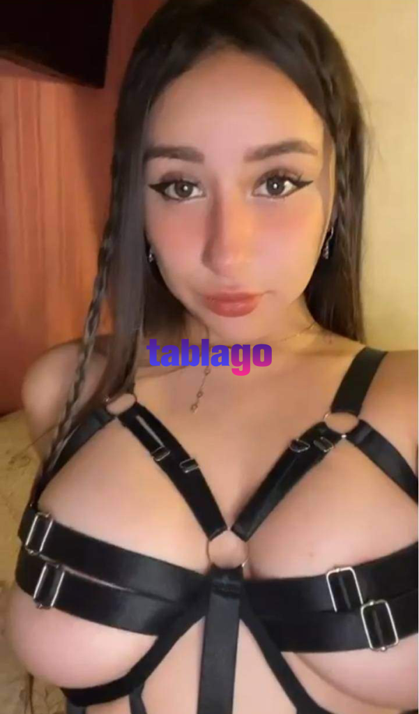 Isabel linda y golosa sin restricciones todo permitido