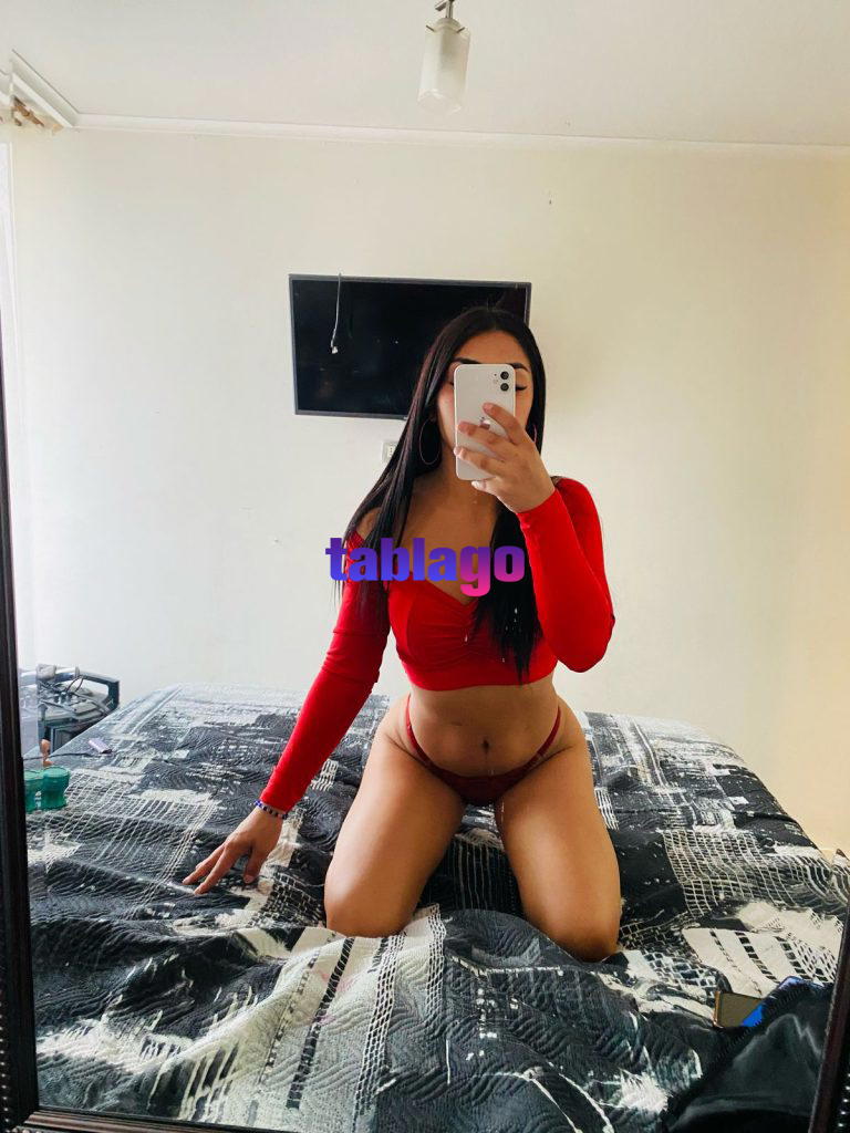 MAYA 20 años chilena