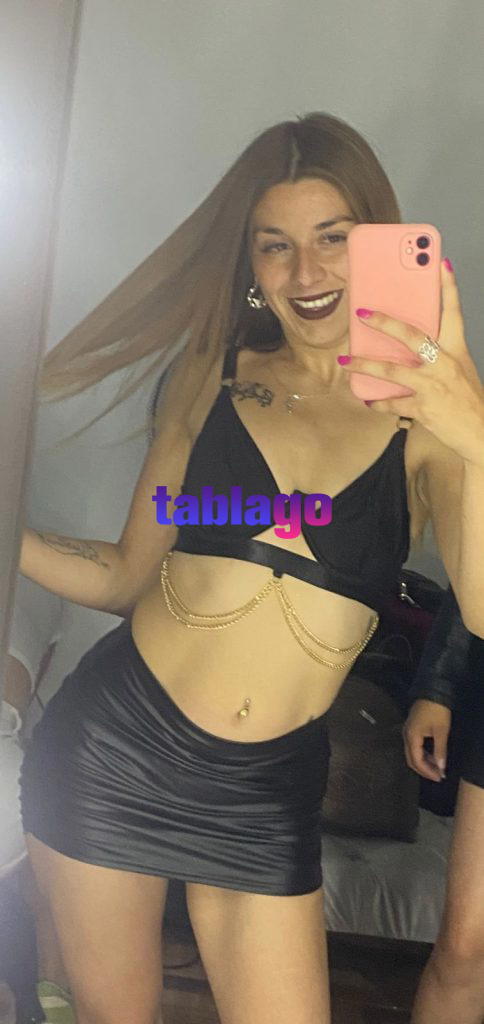 Javiera, Chilena rubia adicta a pasarla bien y el sexo