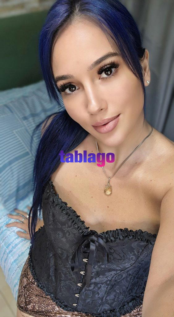 PUTITA HERMOSA CON GANAS DE UNA BUENA VERGA