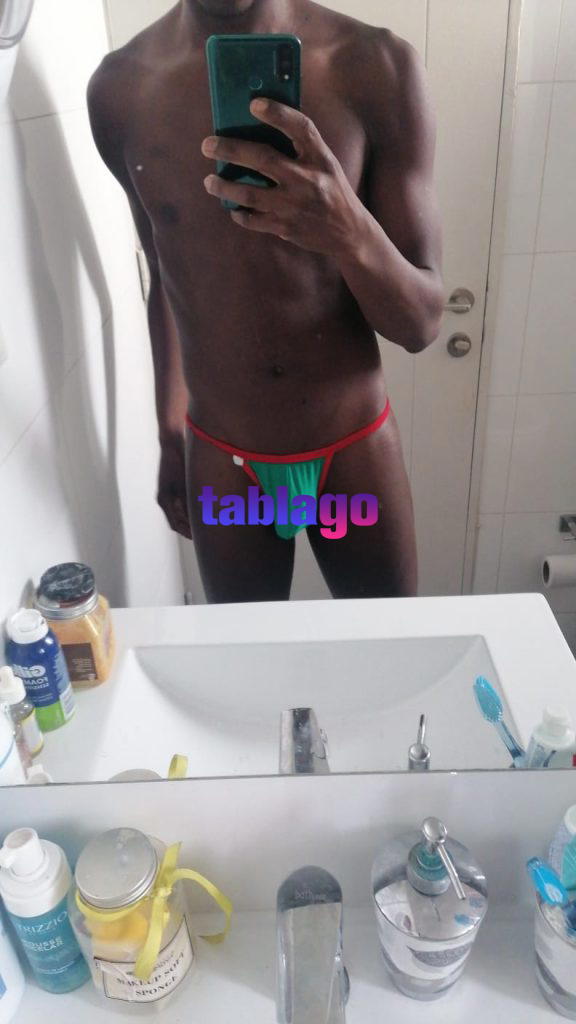 Negro colombiano versátil caliente