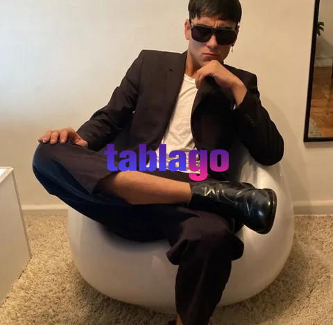 Aquí Joven tulon disponible