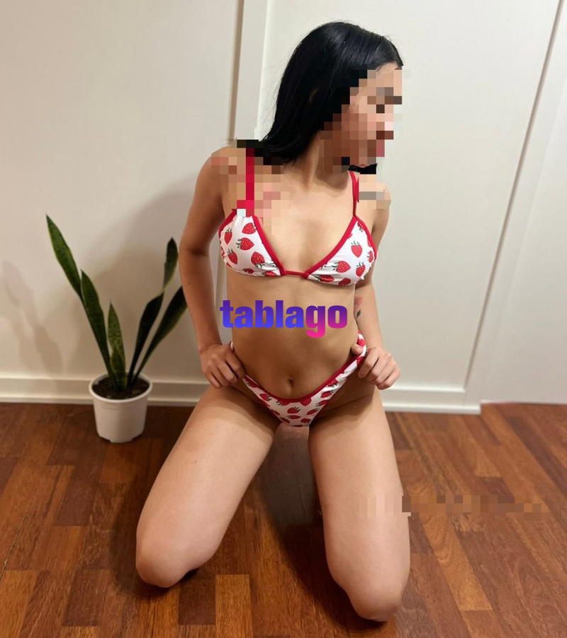 SOY VERONICA UNA TIERNA JOVENCITA RECIEN LLEGADA A SANTIAGO, disponible para encuentros y video llamadas…