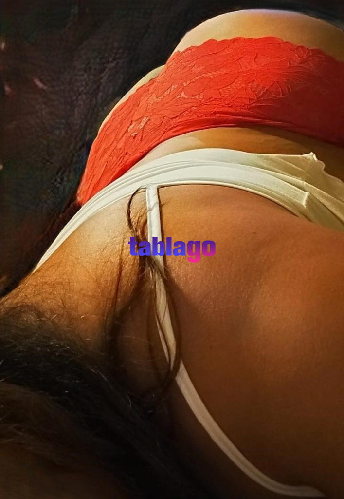 SOLO a PEDIDO GRANDES TETAS NATURALES FULL SERVICIOS