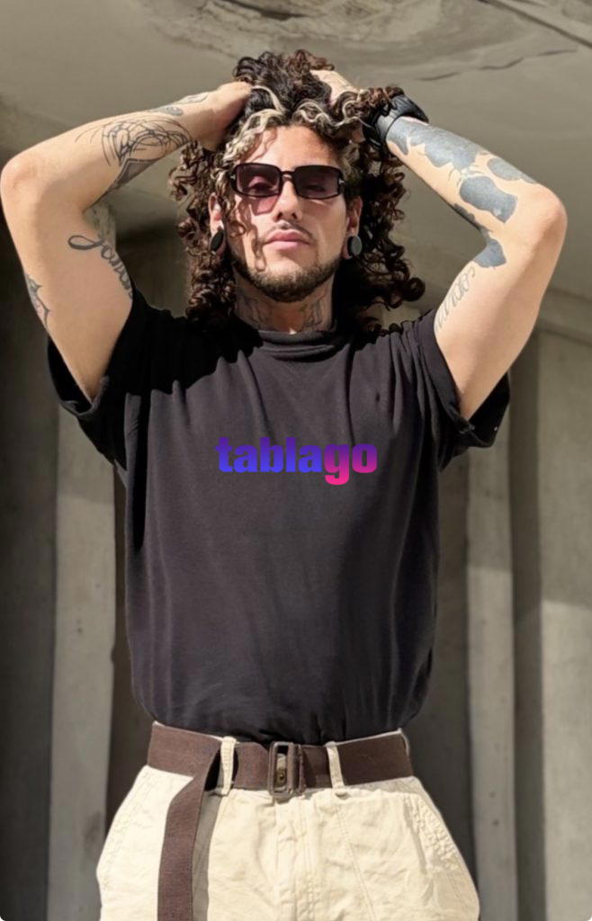 Joven chileno, activo, dotado 28