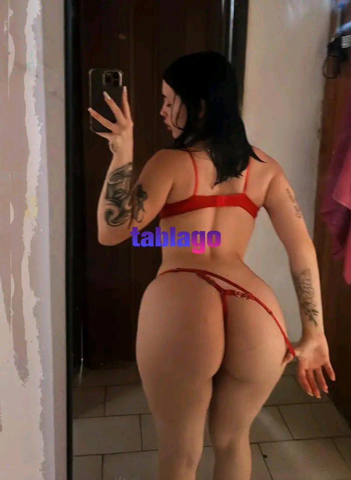 Escarleth multiorgasmica Chilena jovencita oral natural anal duro