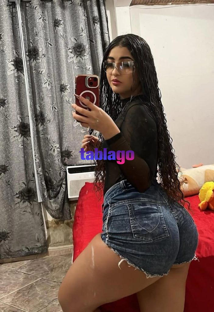 Valdivia juguetona ardiente escort vip