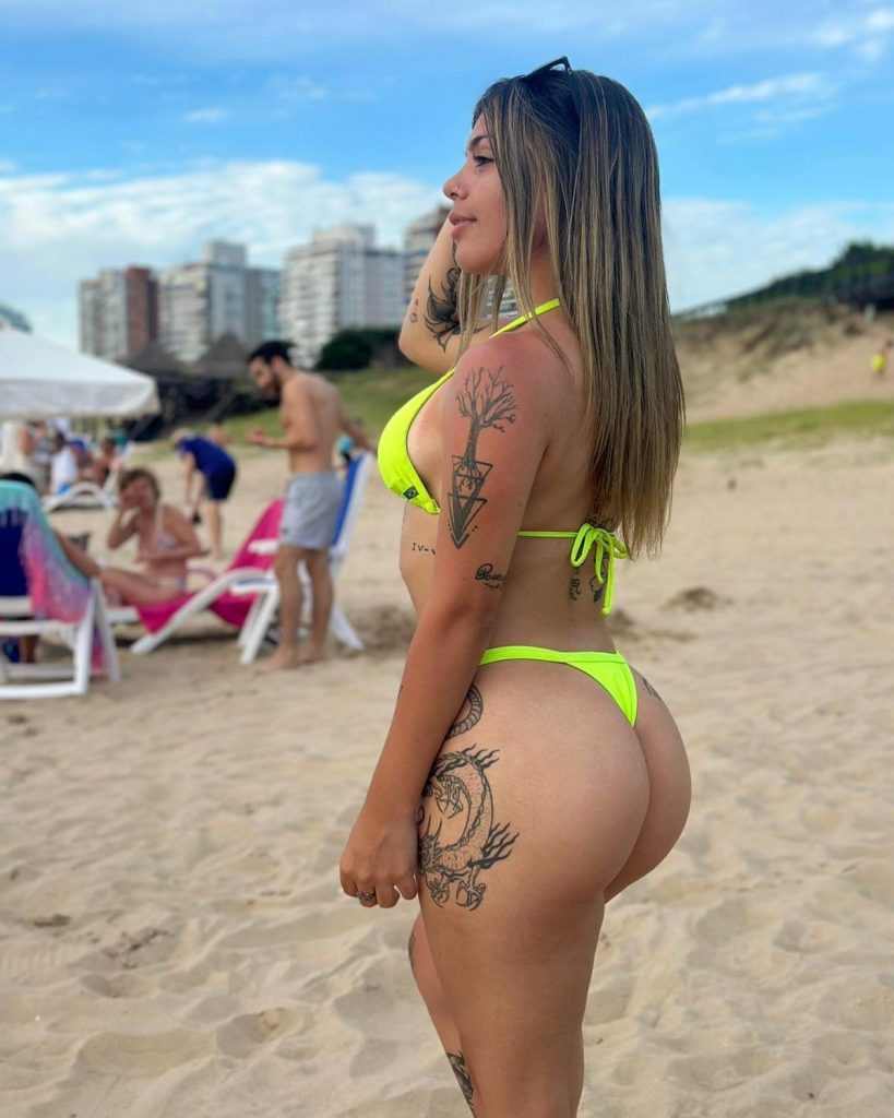 Hola mis amores mis servicios son completo