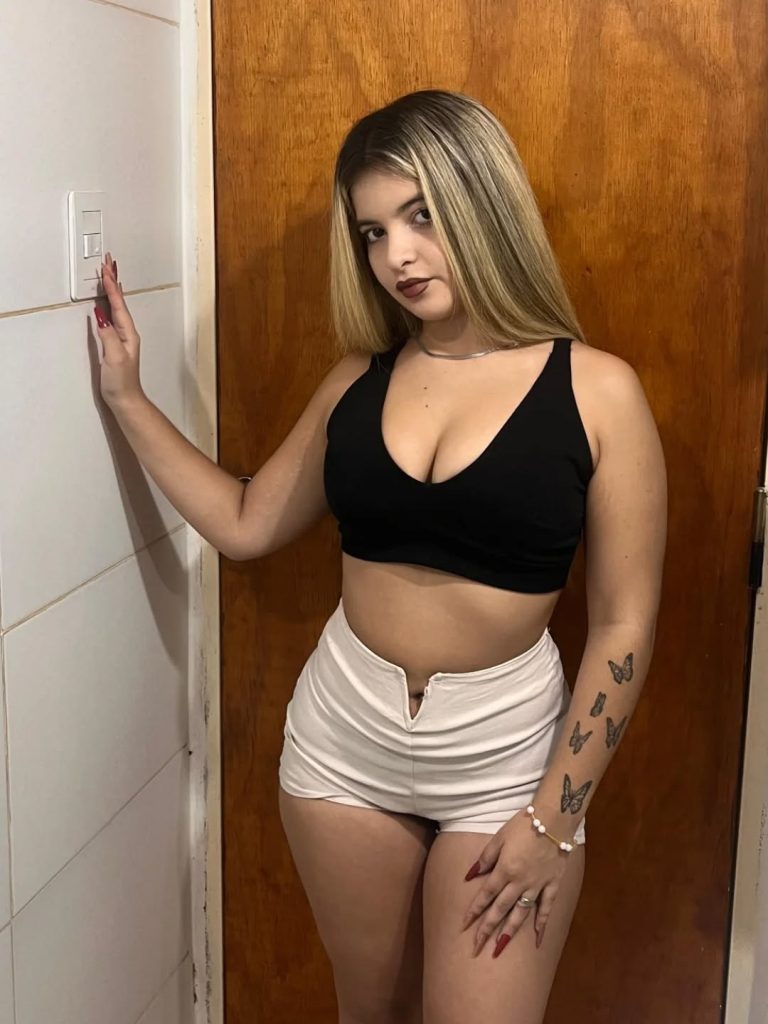 muy hot amores ofrezco mejor contenido y despedidas de solteros