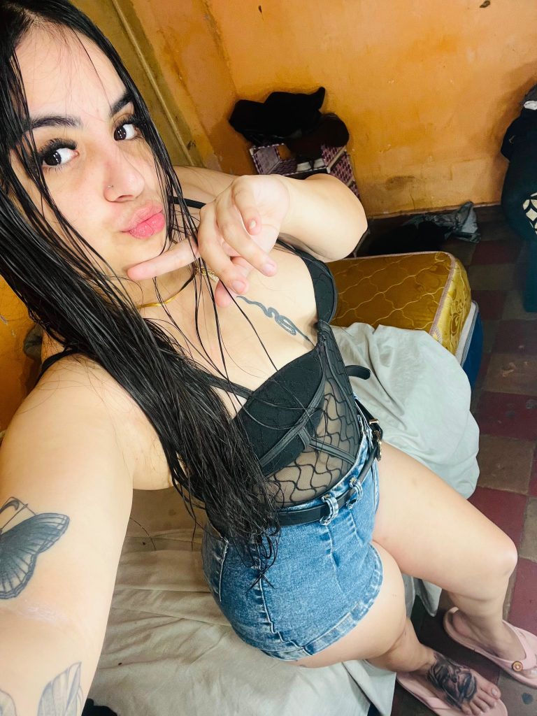 No pases frío amores juega conmigo videollamada