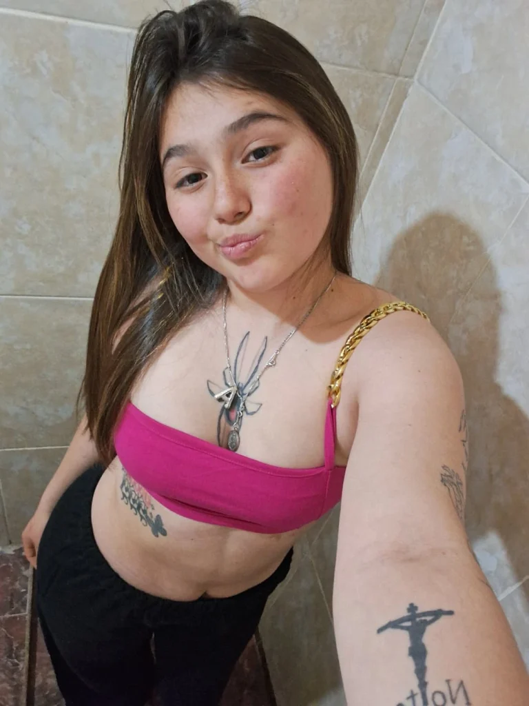 ofrezco en cuentas sexuales contenido al día y muchas ofertas