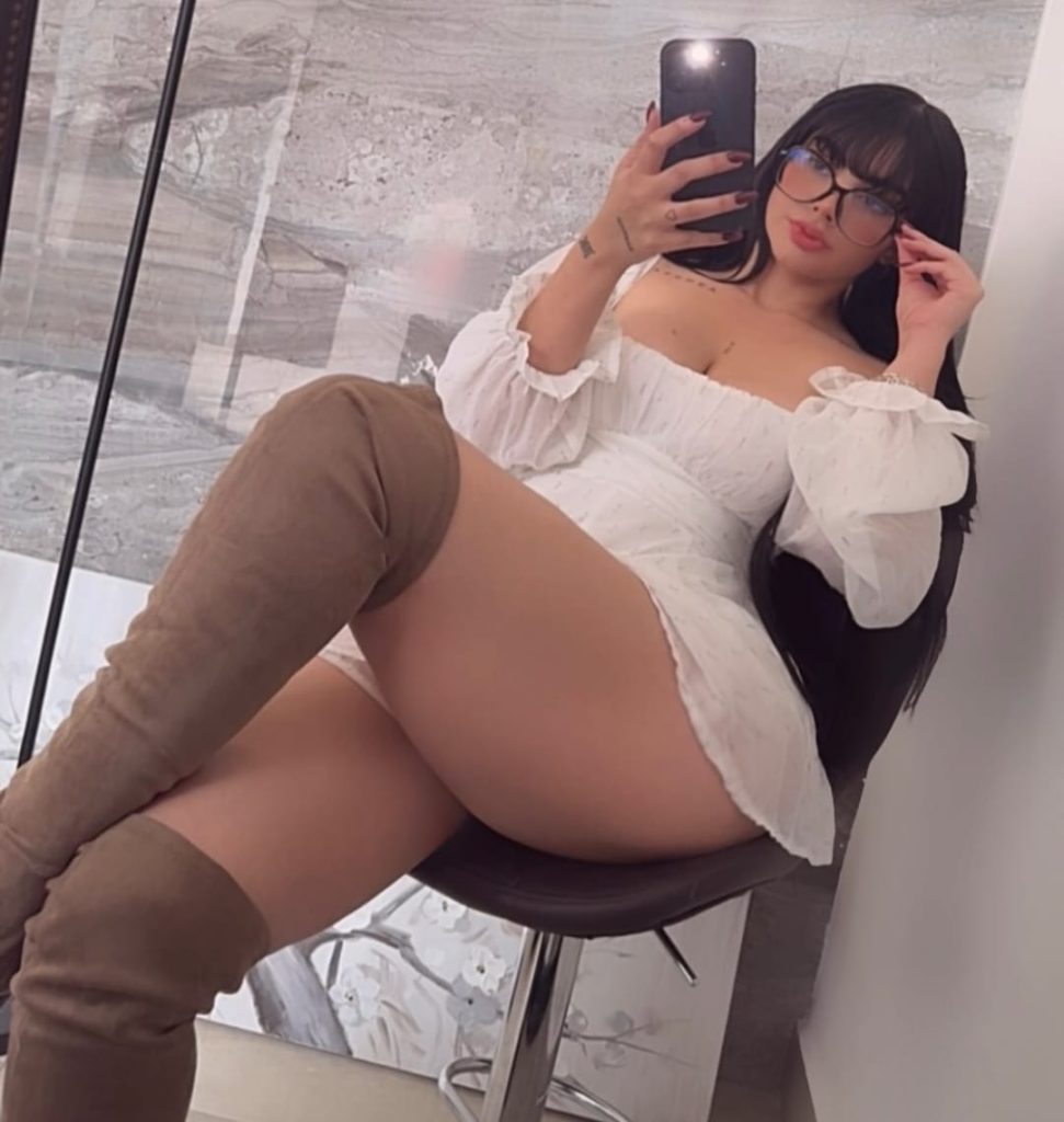 Valdivia juguetona ardiente escort vip caliente