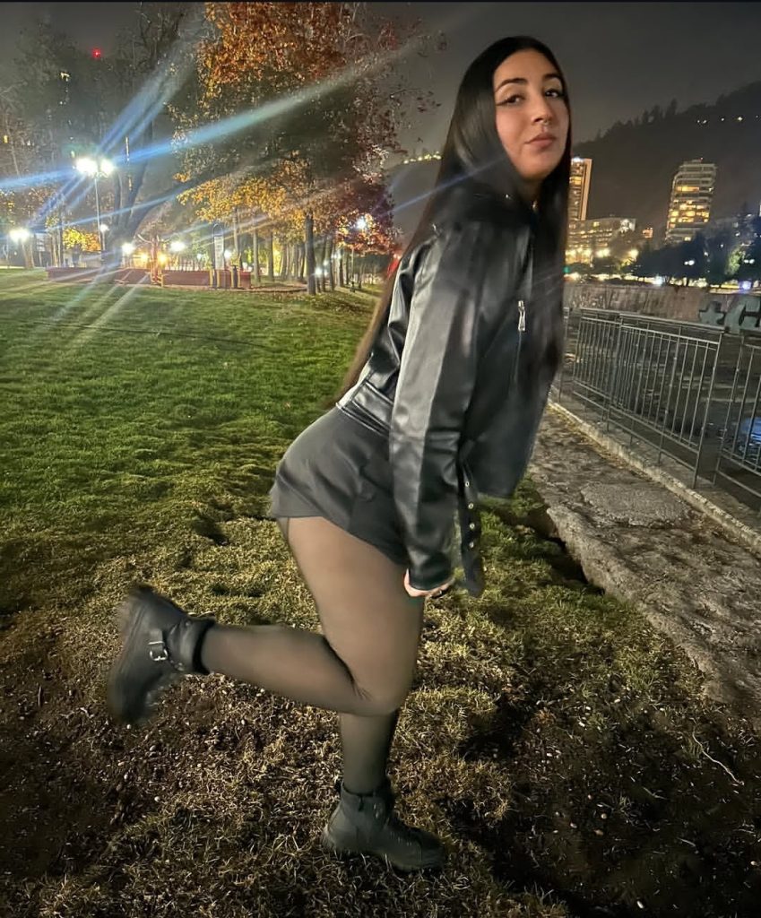 Muy jugosa rica ofrezco a lo mejor encuentro sexuales y despedida de soltera