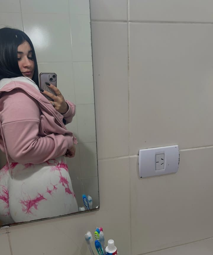 DISPONIBLE A DOMICILIO Y VIDEOLLAMADAS 🫦🩷
